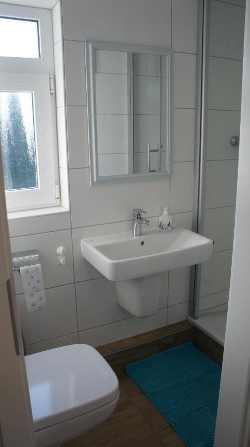 Herberg Gaestehaus Am Flughafen *